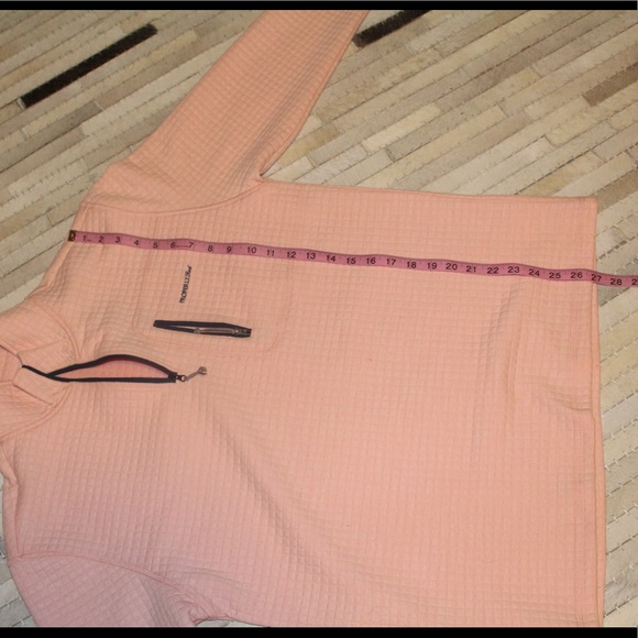 Properly Tied Delta Pullover - Picture 4 of 11